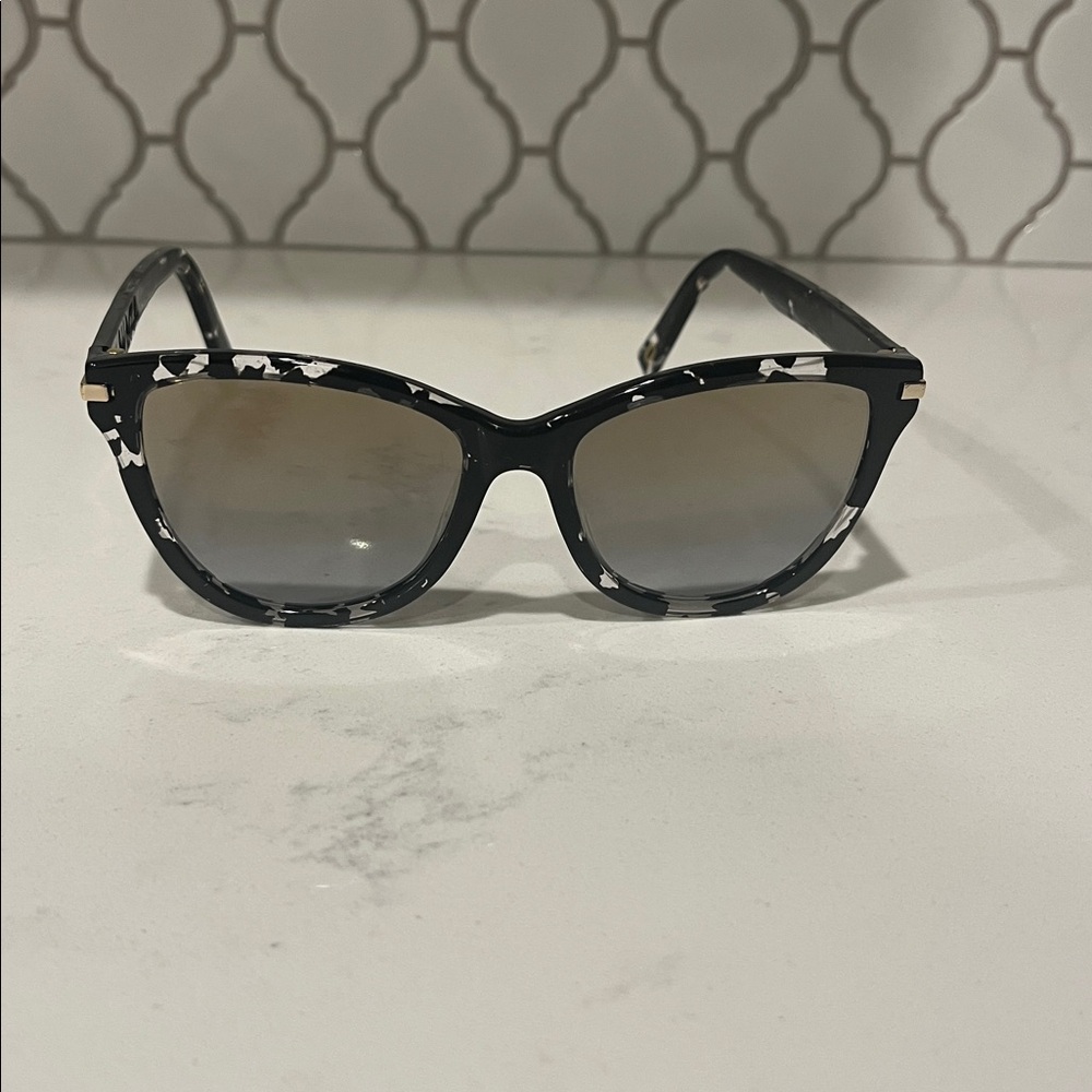 Marc Jacobs Marc 187/S Sunglasses w/case. NWOT